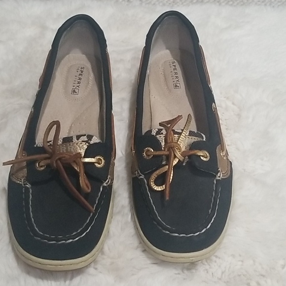 Sperry slip ons - Picture 1 of 3